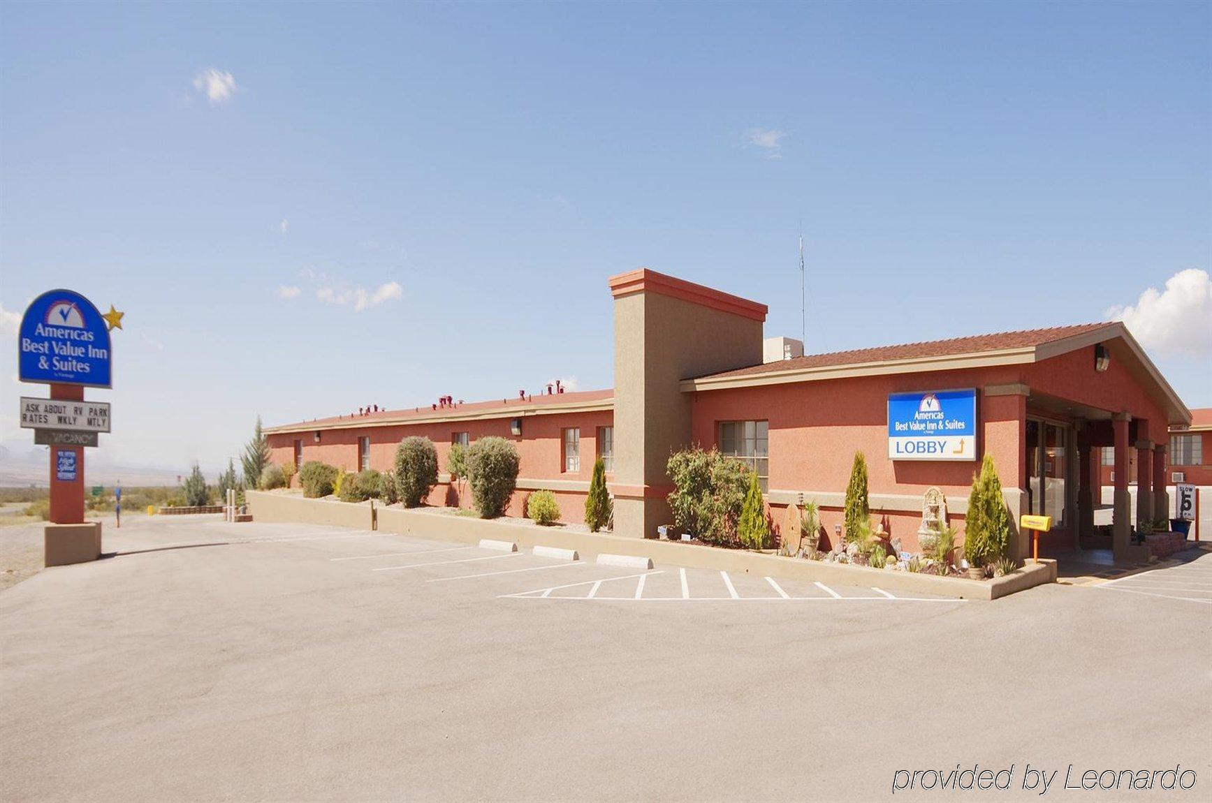 Americas Best Value Inn & Suites 비스비 외부 사진